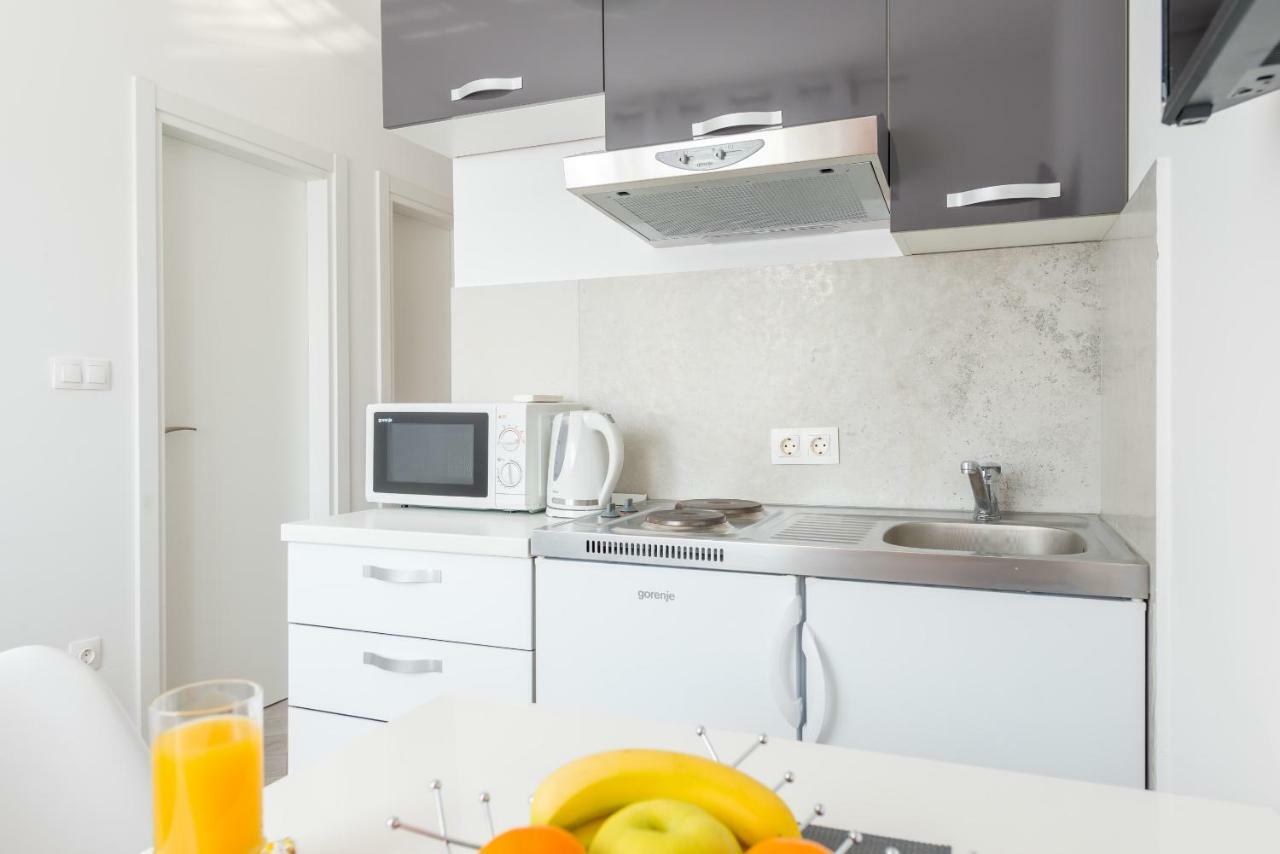 Guesthouse Pezo Mokošica エクステリア 写真